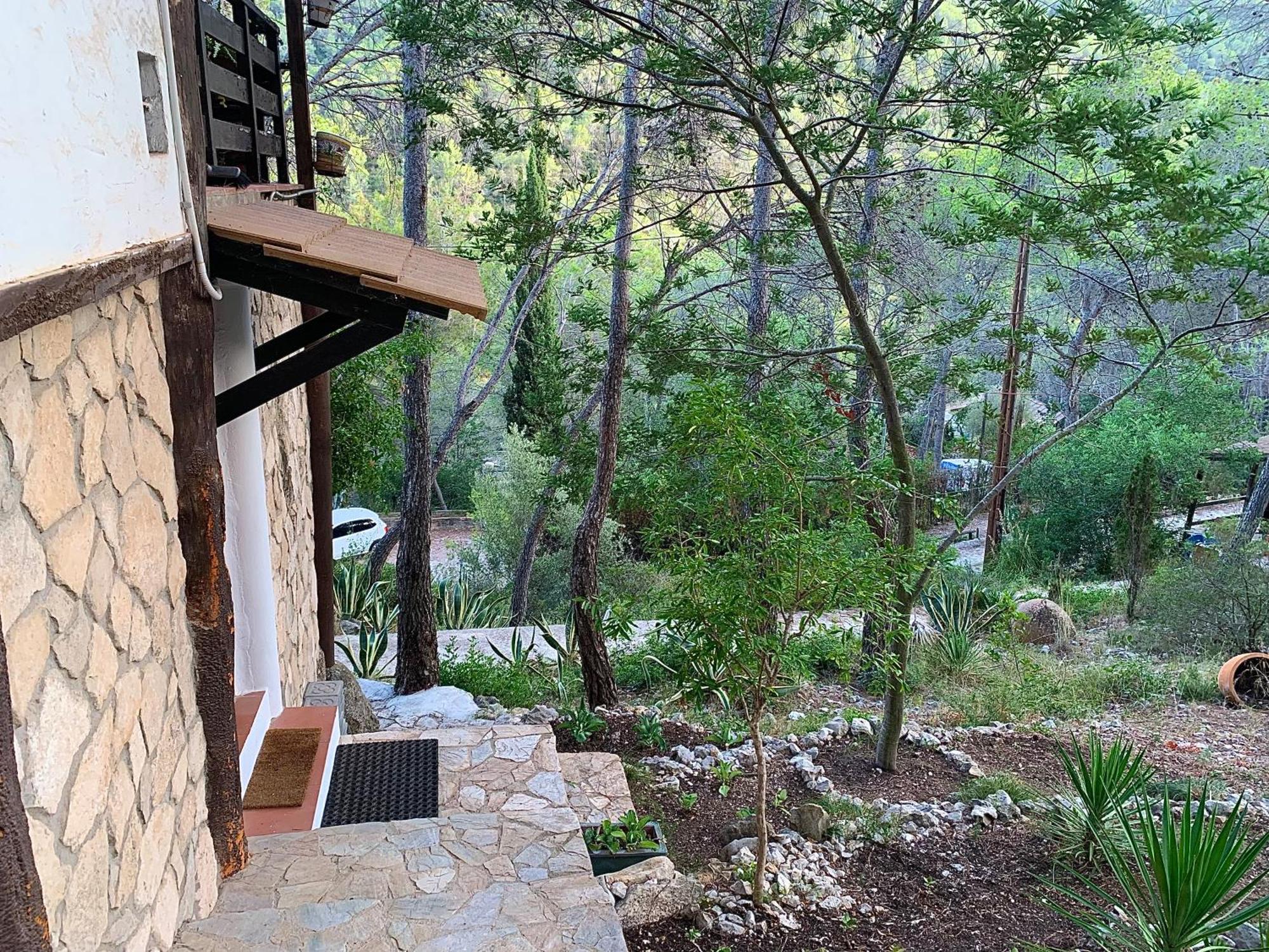 Ferienwohnung La Casita Del Bosque Sant Pere De Ribes Exterior foto